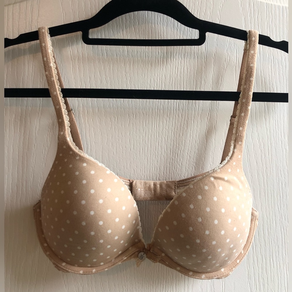 Victoria’s Secret 32D Body By Victoria Push-up, nude polka dot with lace detail